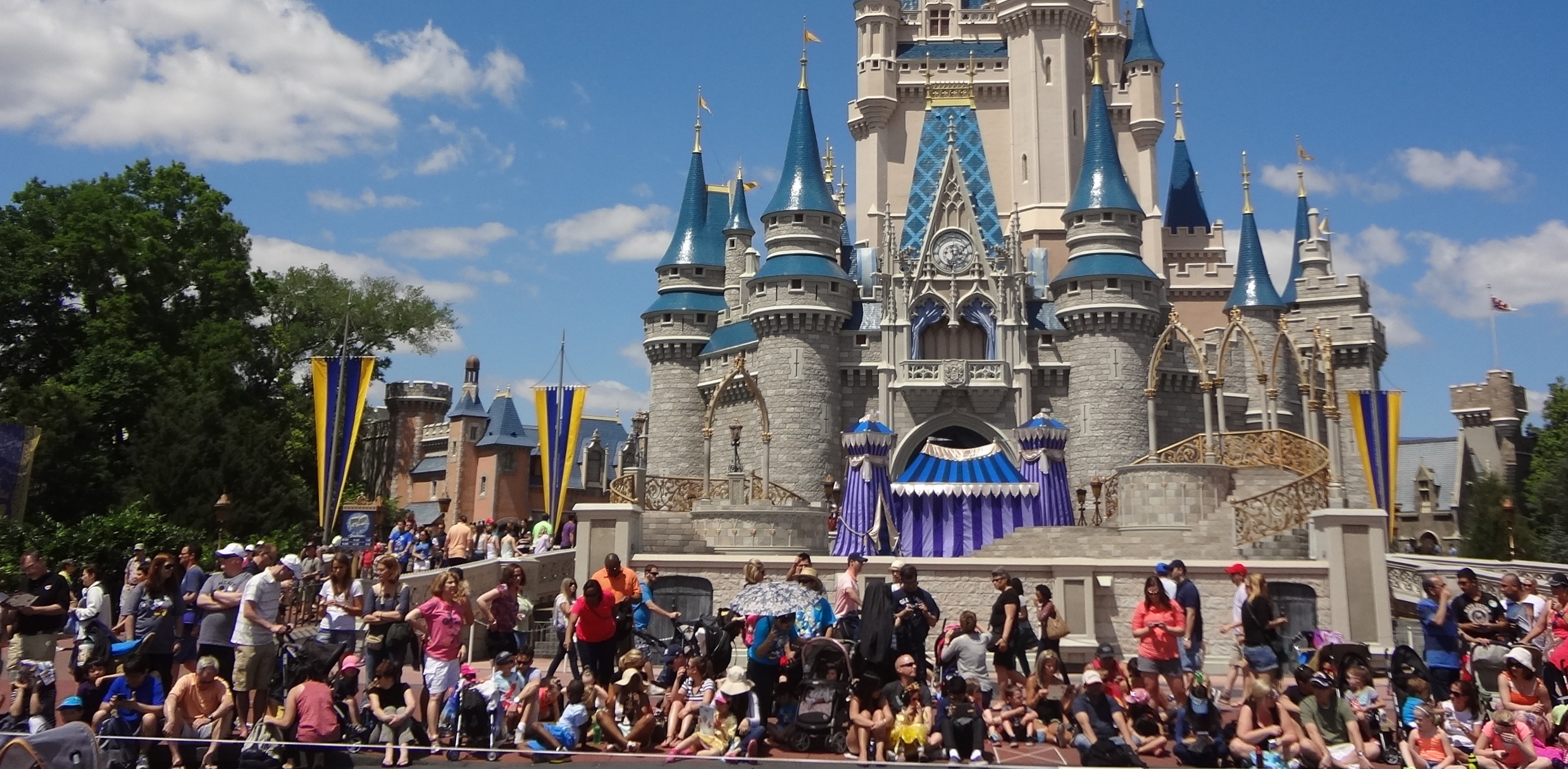 10 piores comportamentos nos parques da Disney