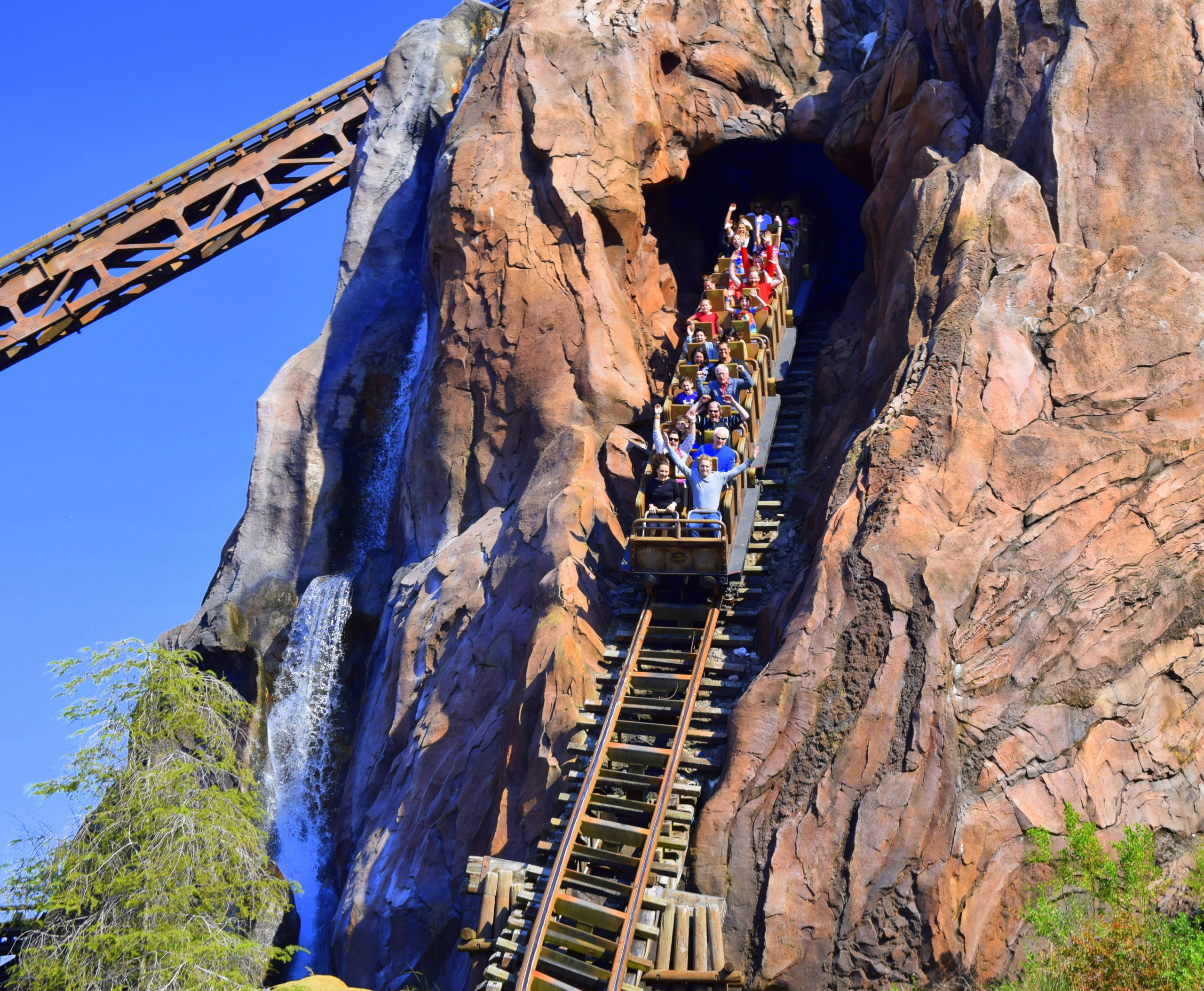 Disney NÃO é coisa apenas para crianças