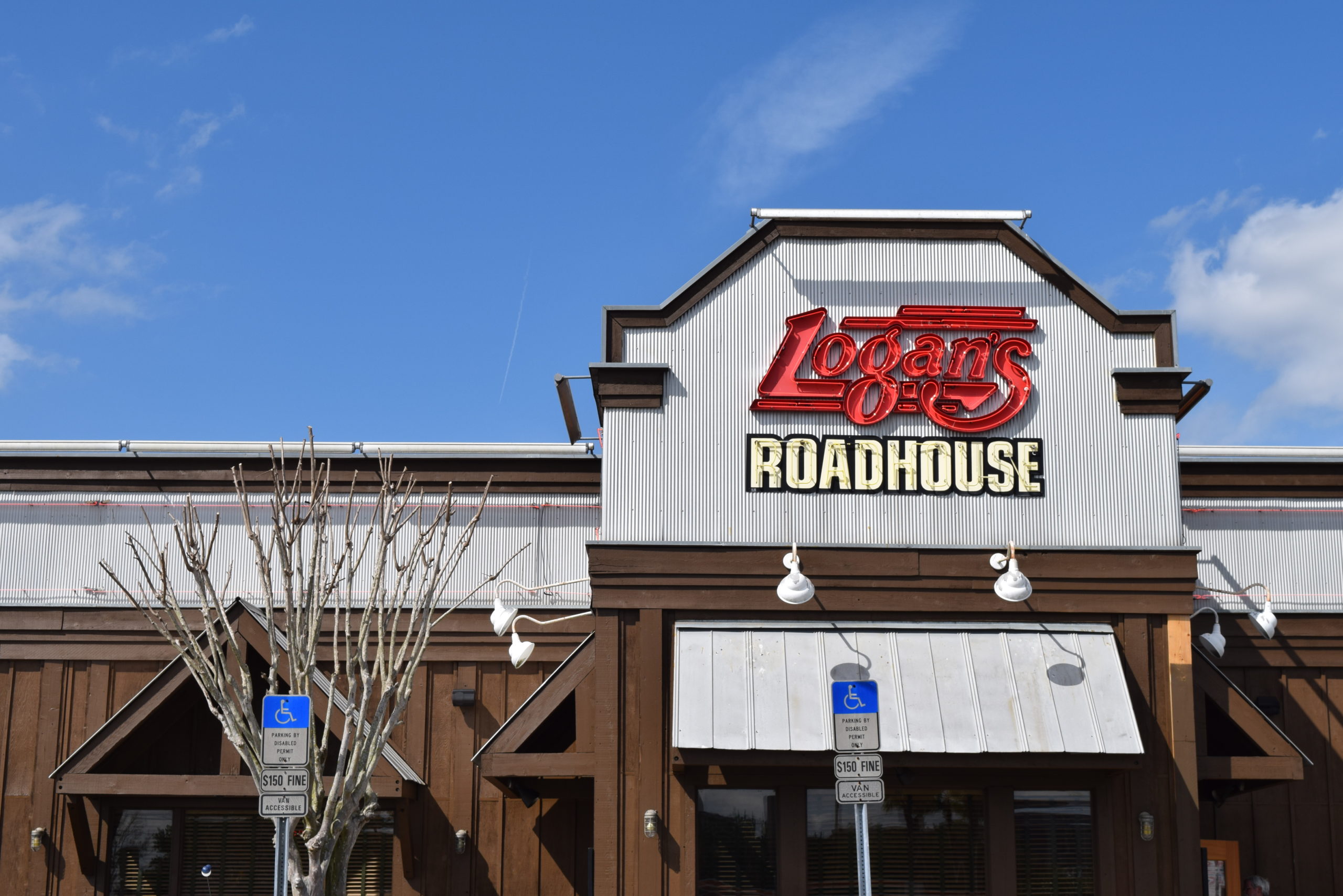 Logans Roadhouse Orlando: restaurante de carnes