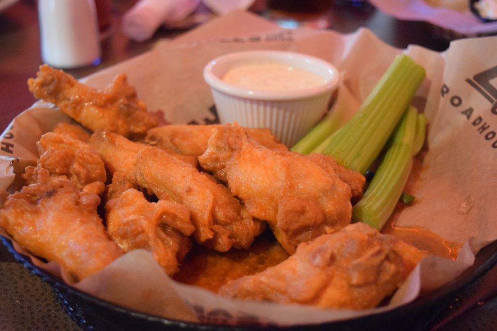 logans roadhouse orlando