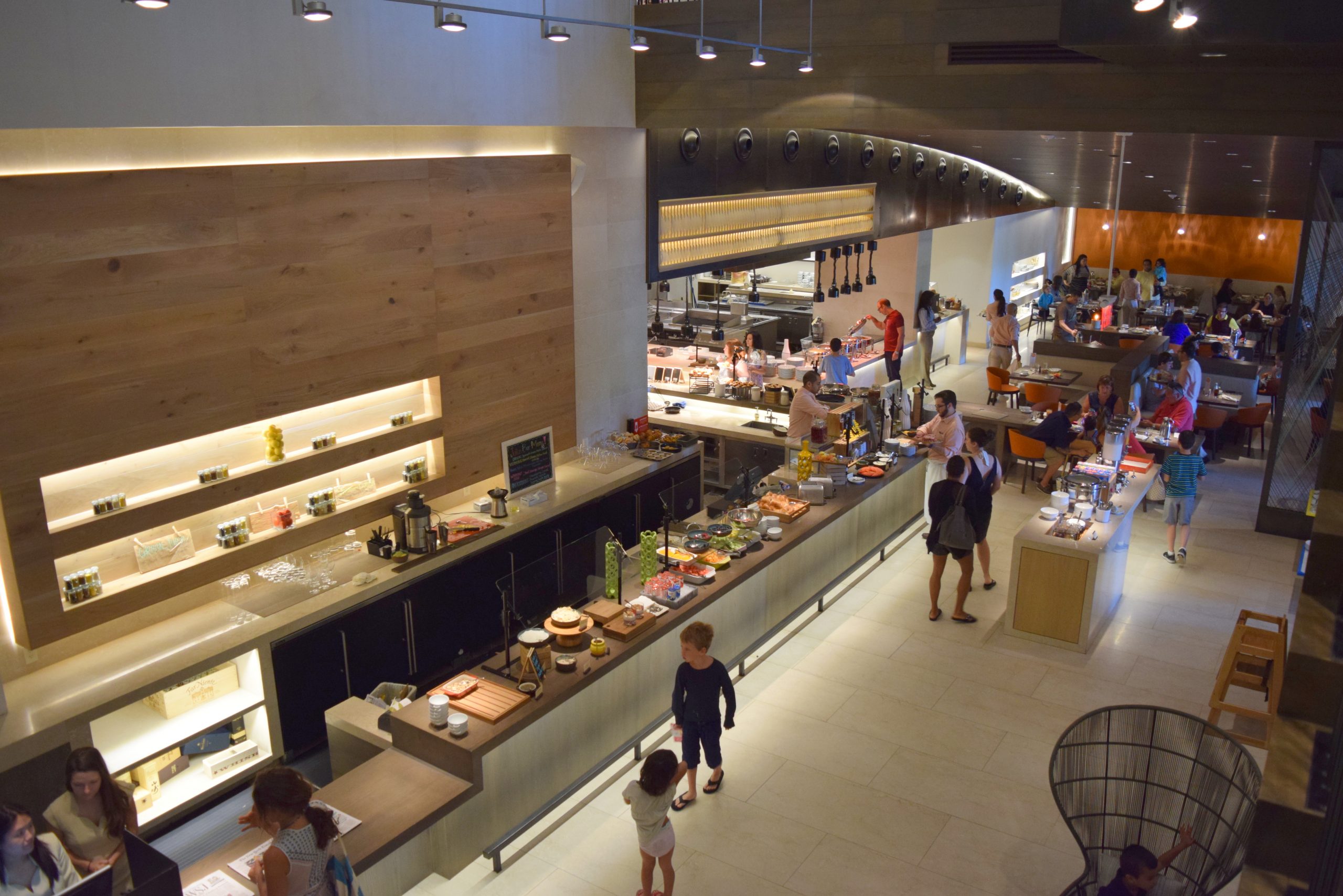 Tradicional café da manhã americano em Orlando - Qual escolher?