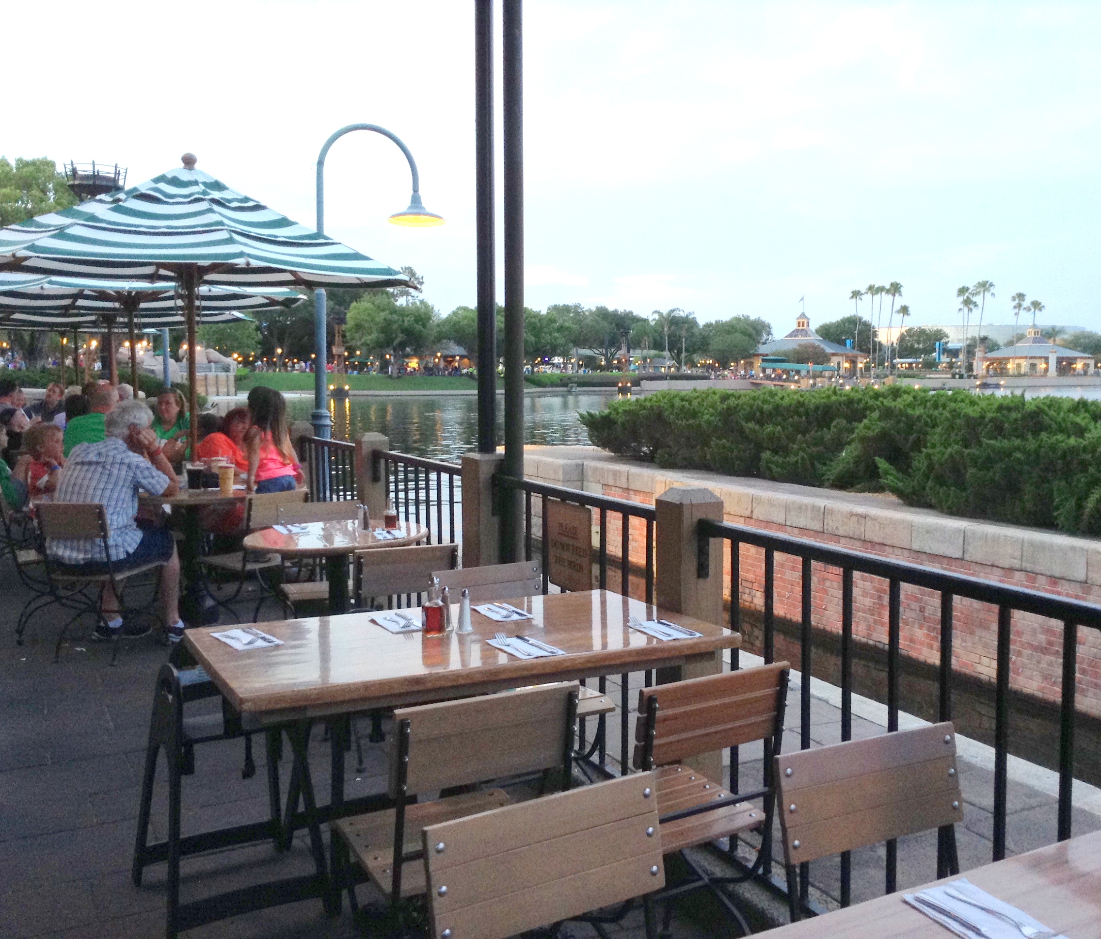 Rose and Crown Pub: onde jantar no Epcot vendo os fogos