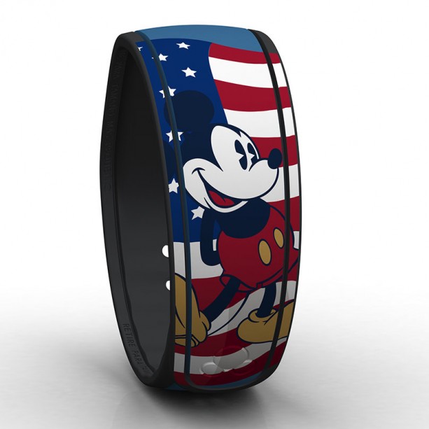 Mickey-July-4-MagicBand