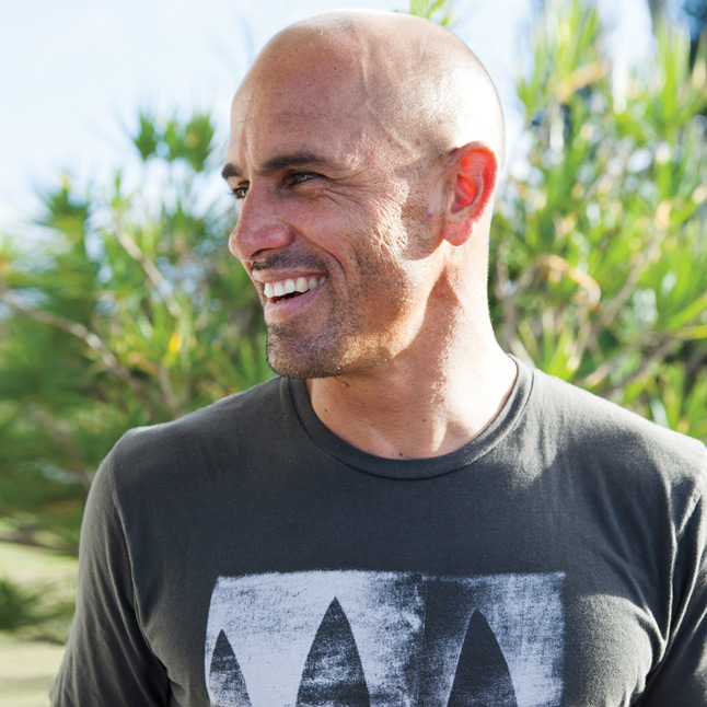 kelly-slater-cheesecake-shot-646