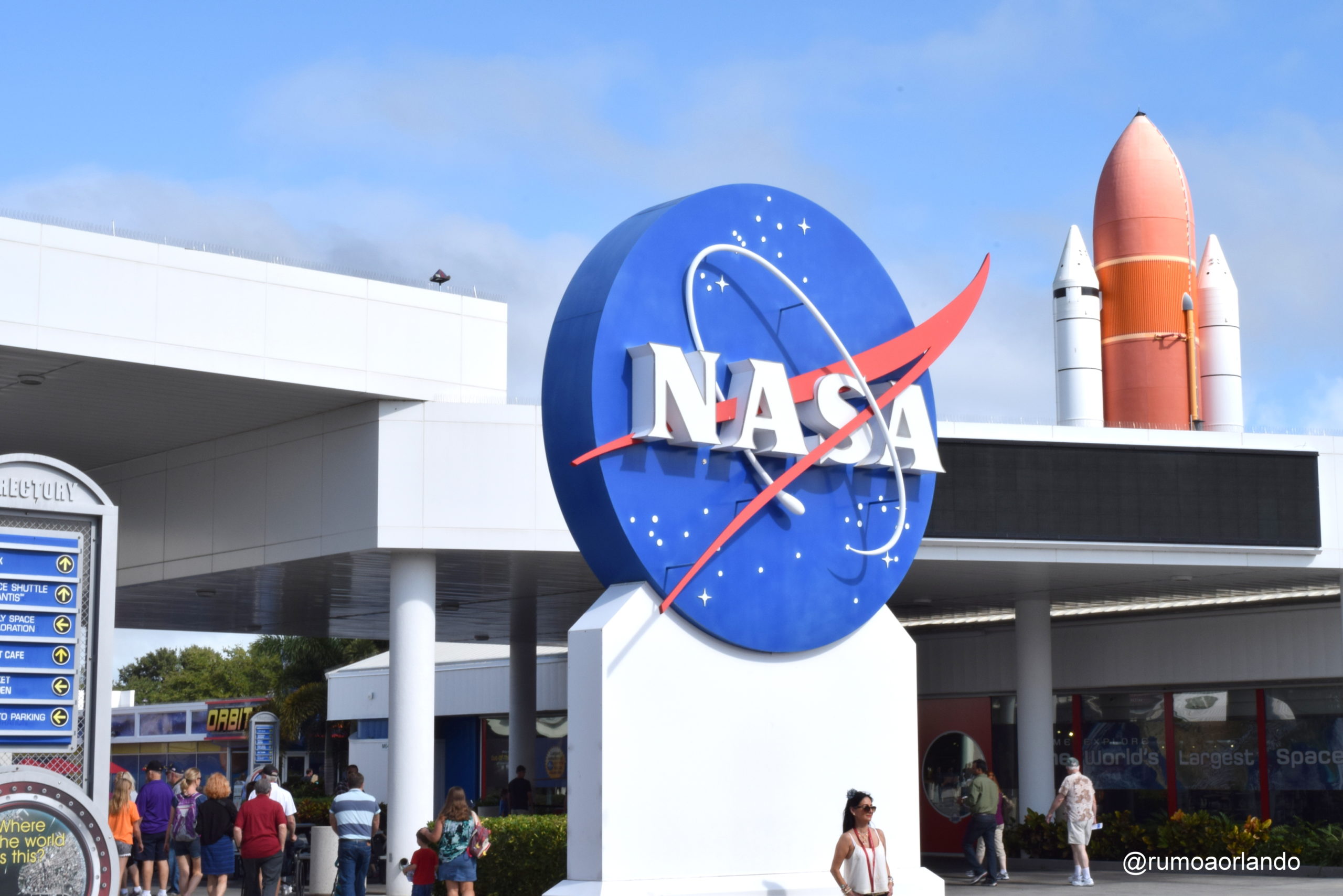 Kennedy Space Center reabre o Apollo/Saturn V Center