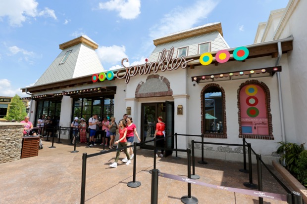 disney-springs-town-center-34