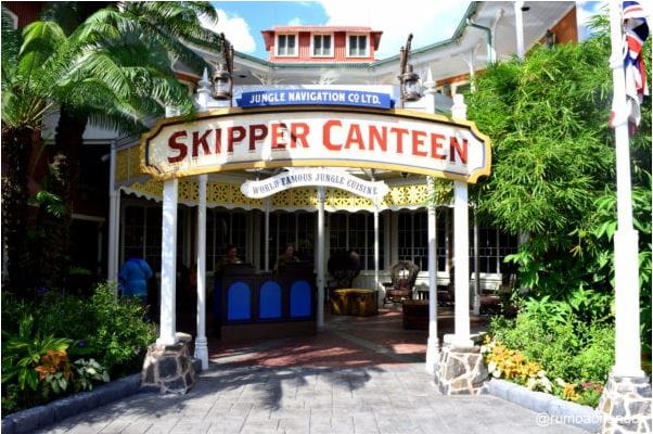 Skipper Canteen: um restaurante temático no Magic Kingdom