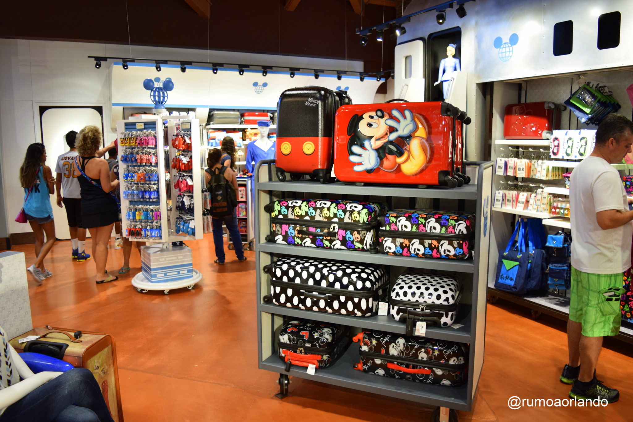 Como é a loja TAG em Disney Springs