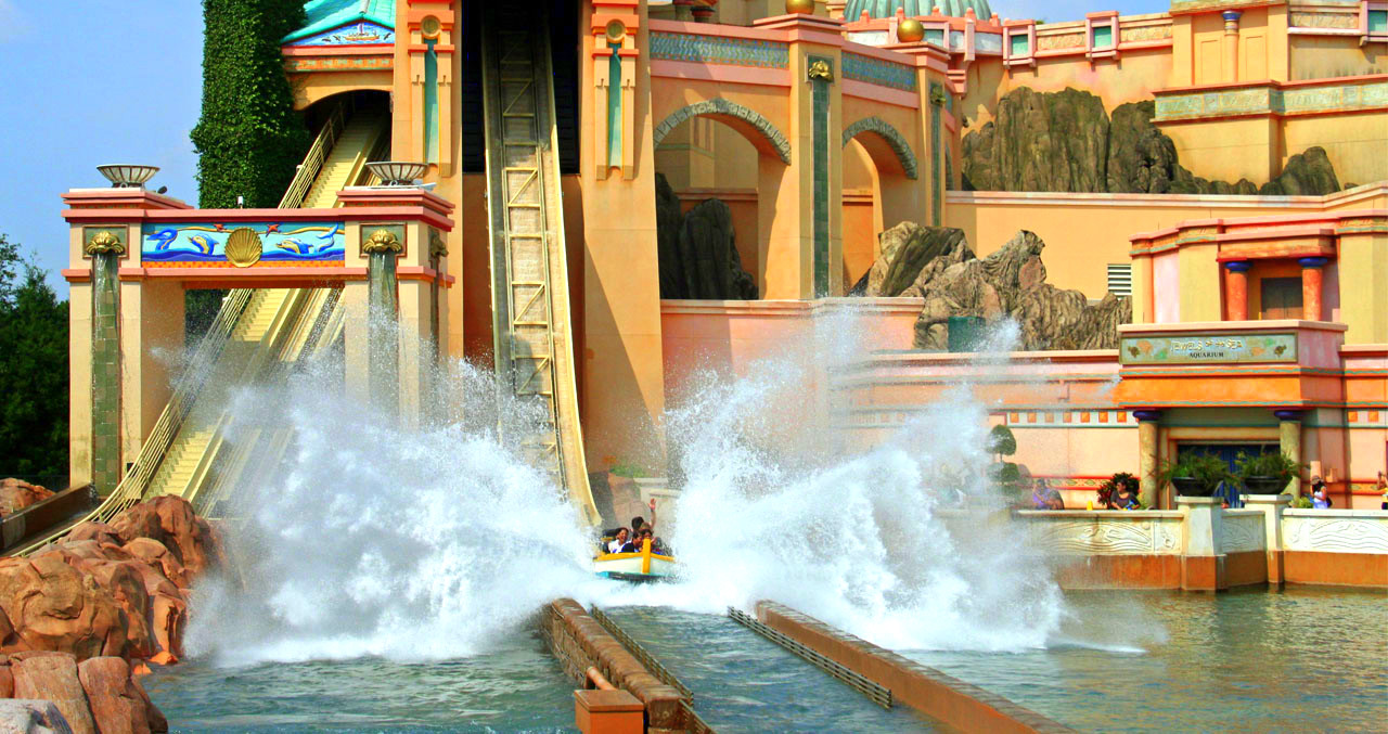 A atração que vai te encharcar (se você quiser) + dica de guloseima nos parques