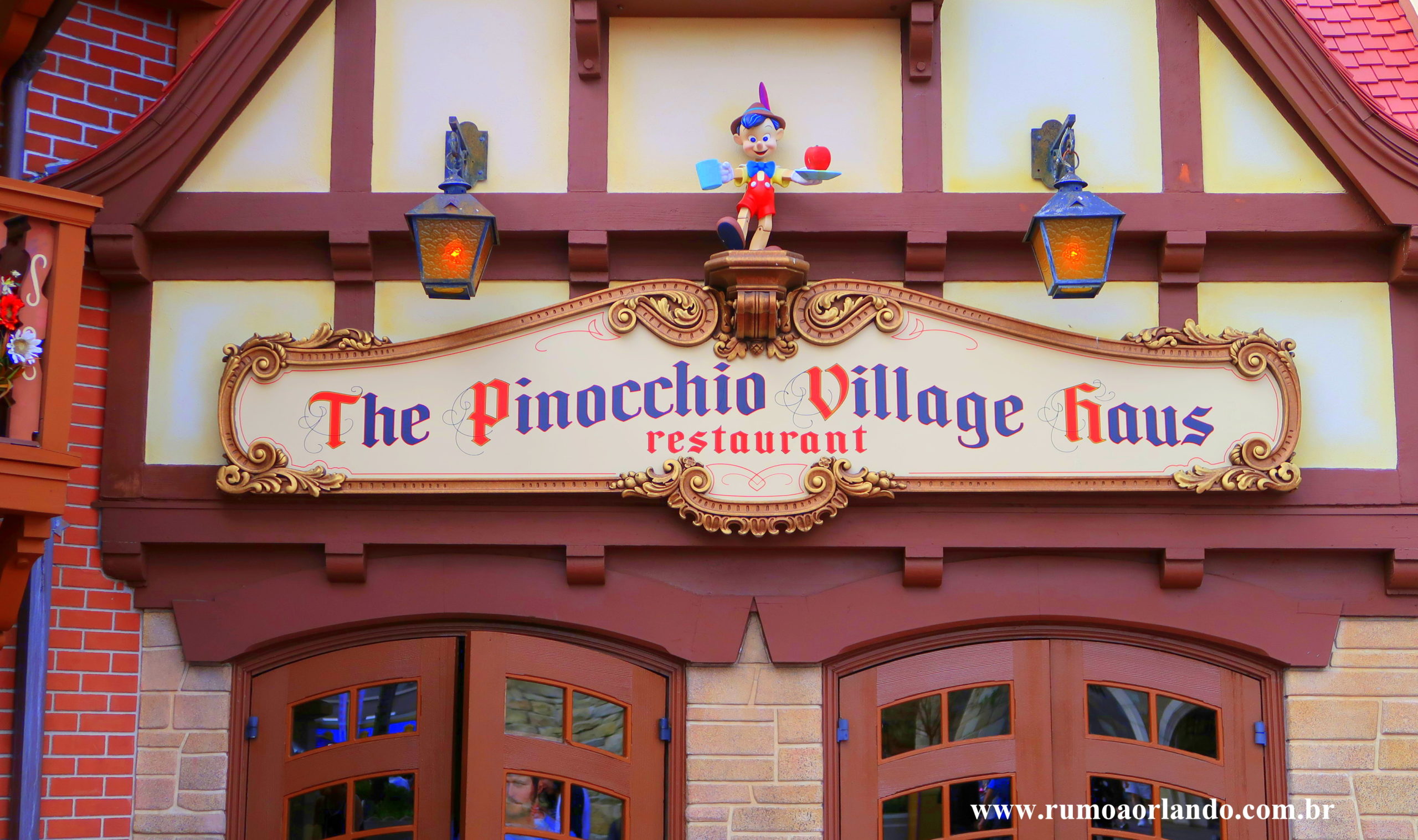 Como é o Pinnochio Village Haus