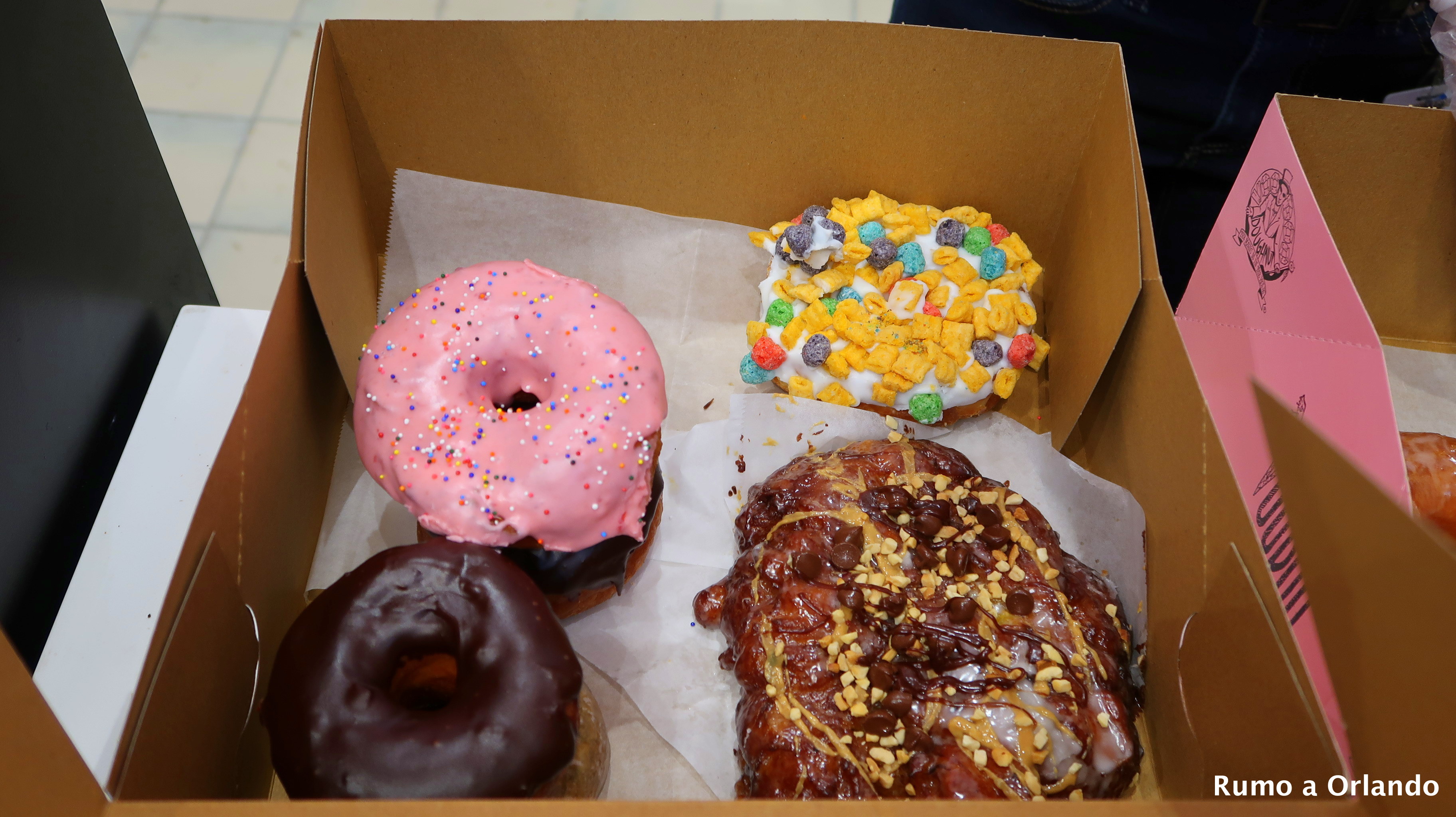 Como é o Voodoo Doughnut