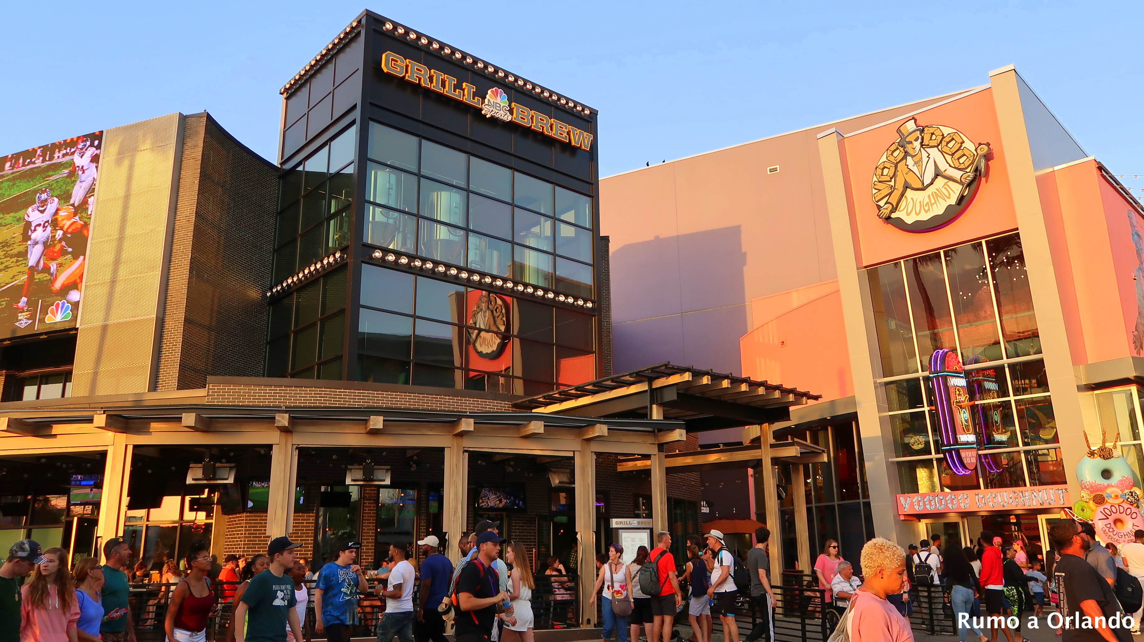 Como é o Voodoo Doughnut