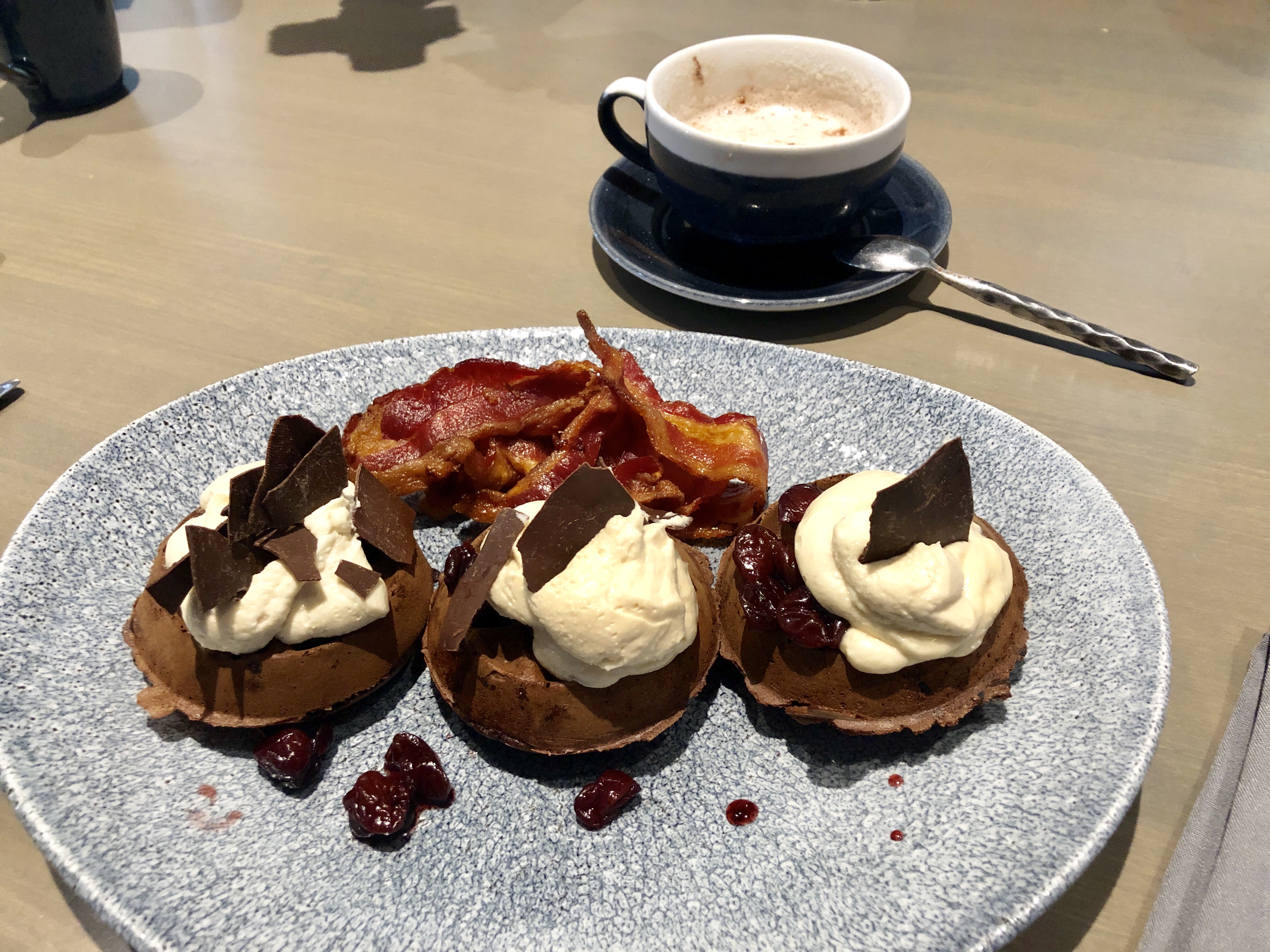 restaurante 
Ale & Compass