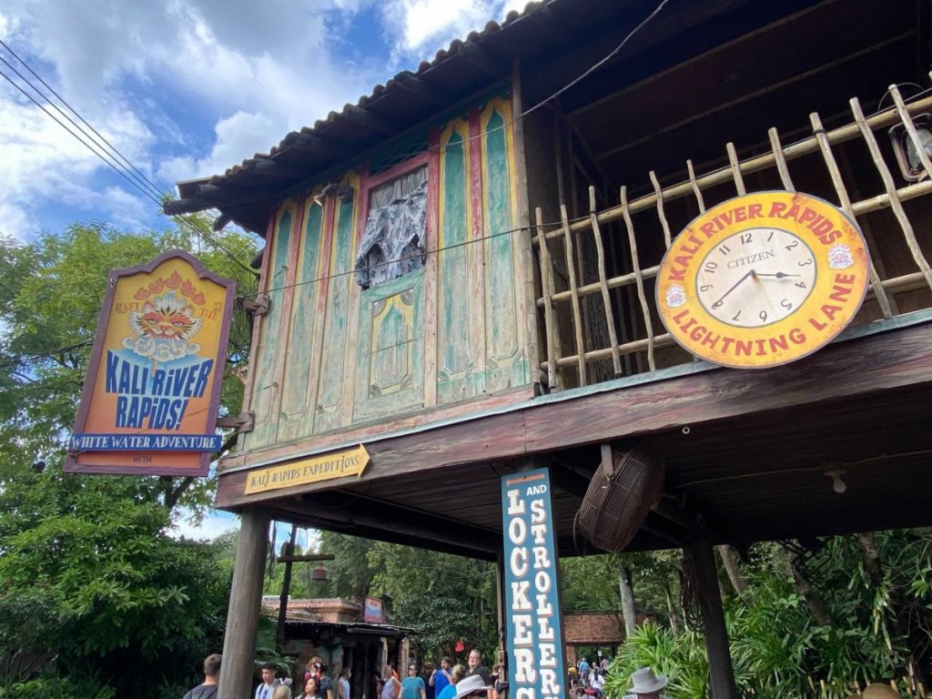 lightning lane disney 4