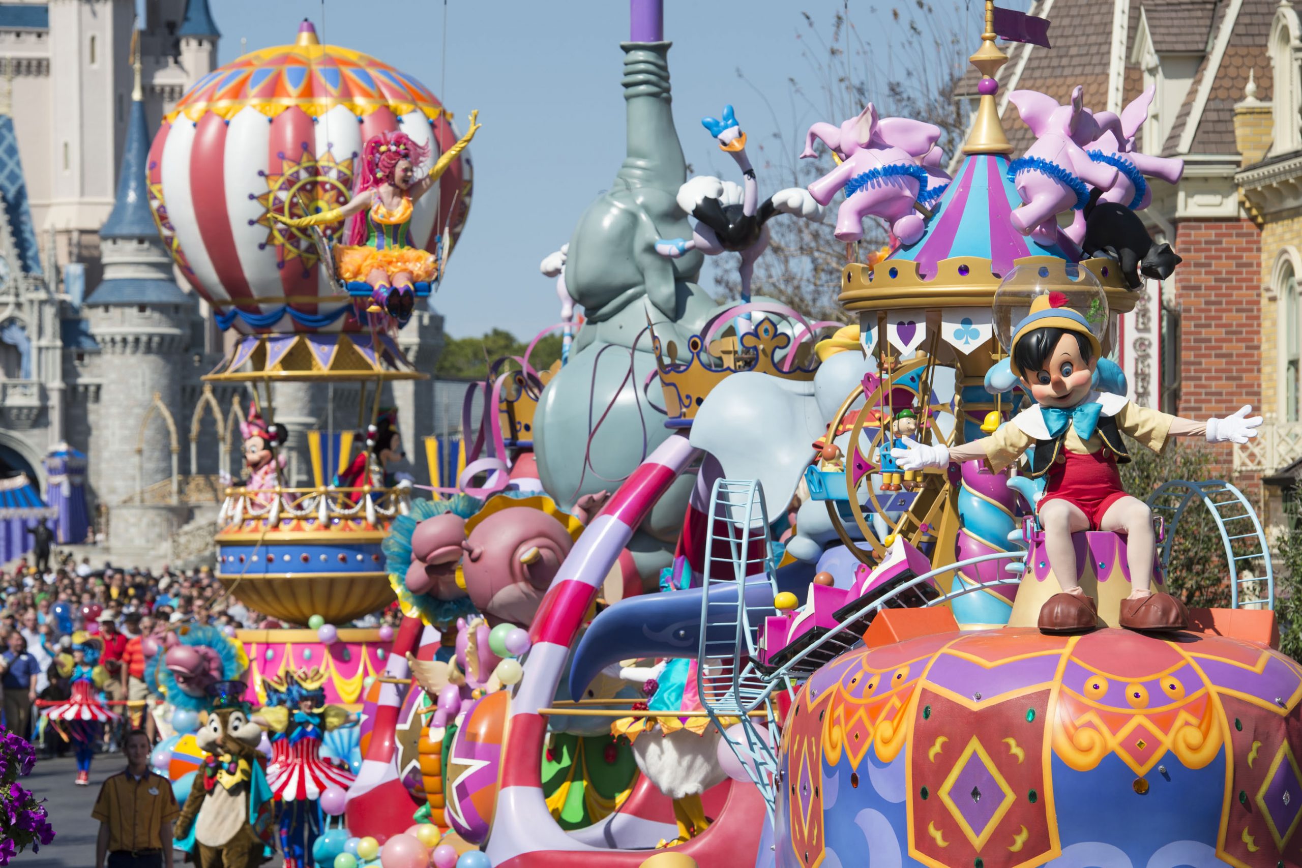 Festival of Fantasy Parade voltará a acontecer no Magic Kingdom