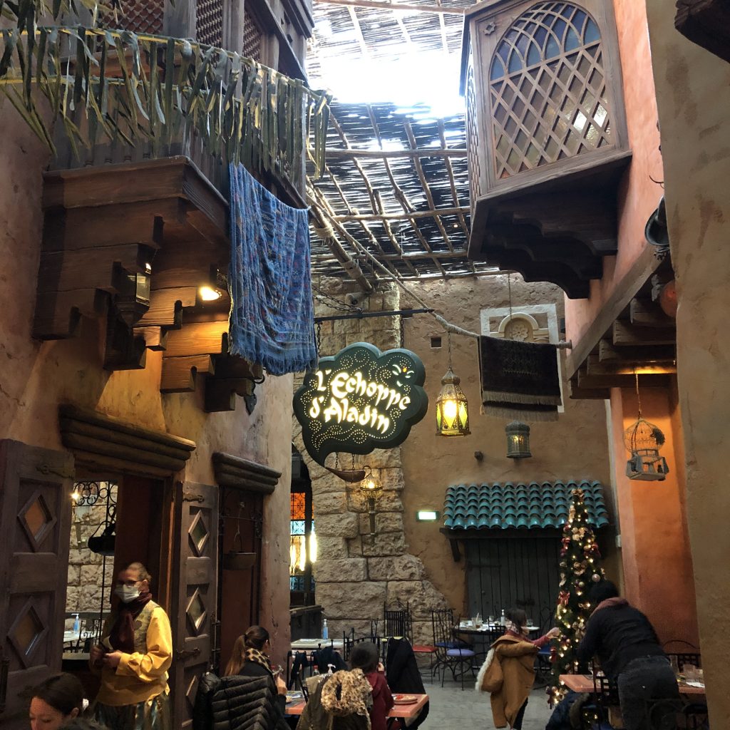 restaurante aladdin disney paris