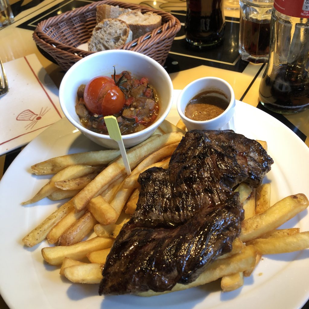 restaurante do Ratatouille na Disney