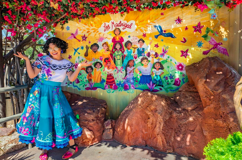 mirabel encanto disney