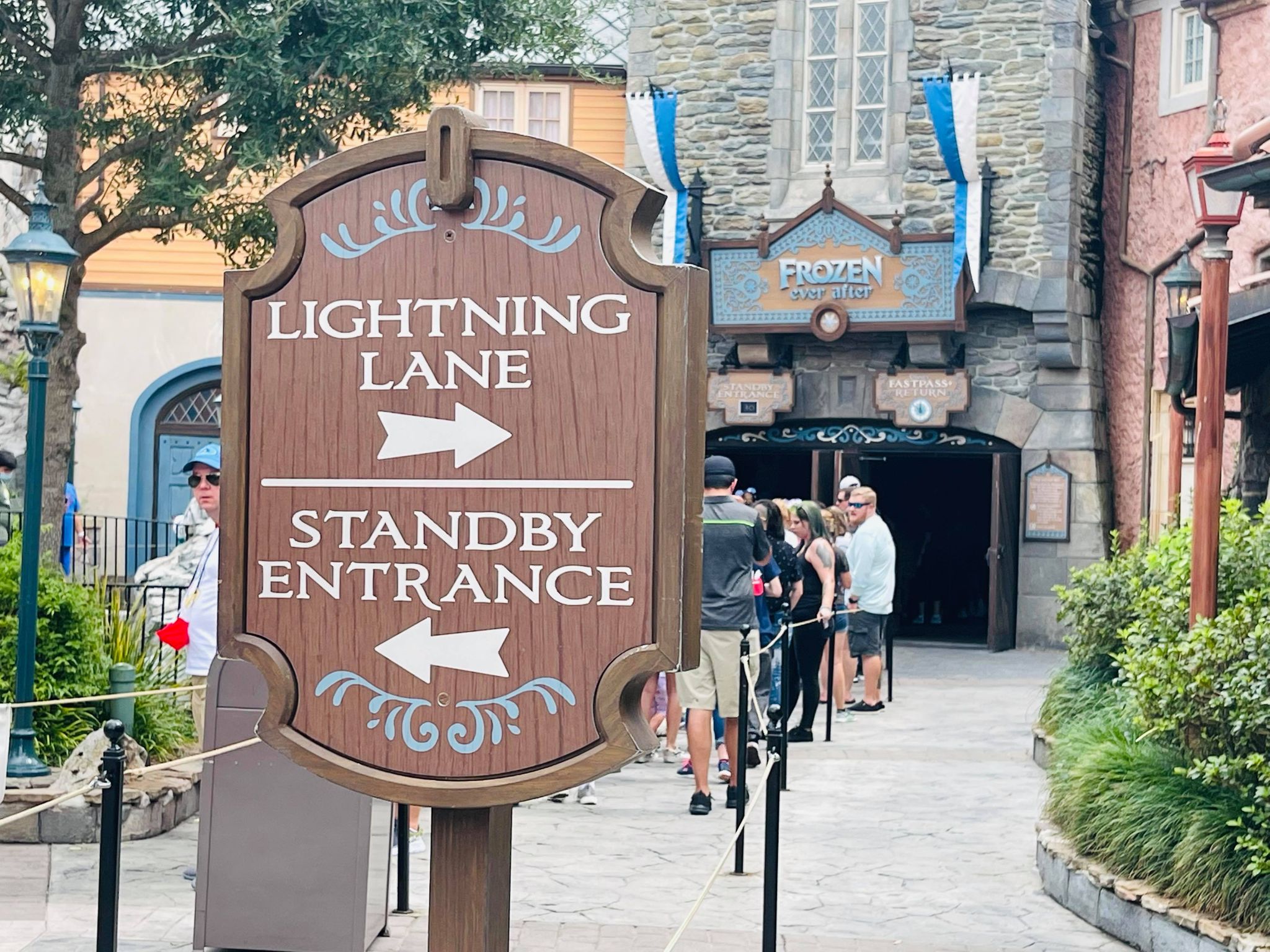Lightning Lane Premier Pass: o fura-fila da Disney mais completo