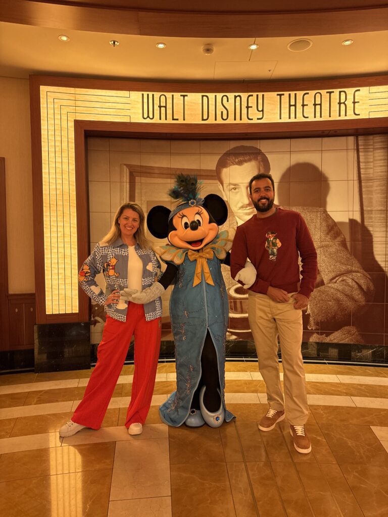 mademoiselle minnie disney fantasy