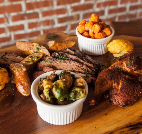 The Polite Pig - Disney Springs