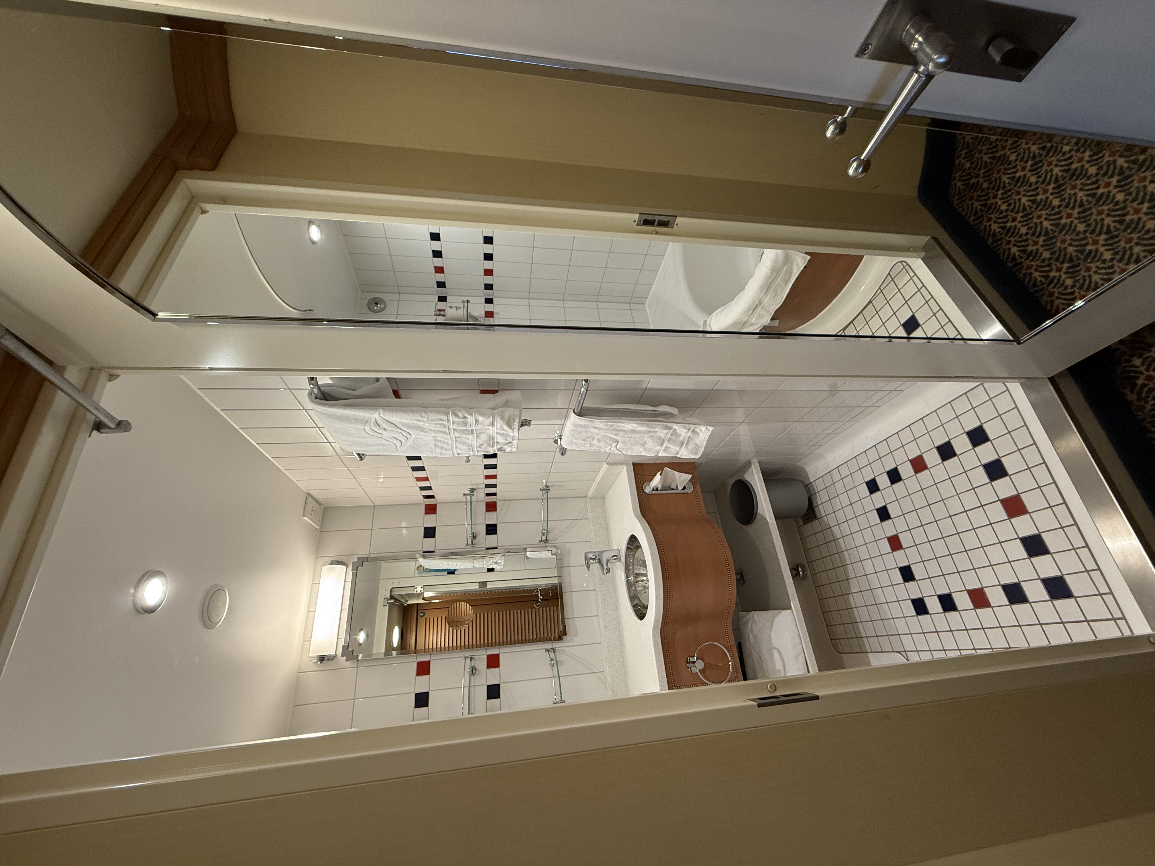 banheiro disney fantasy cabine com varanda