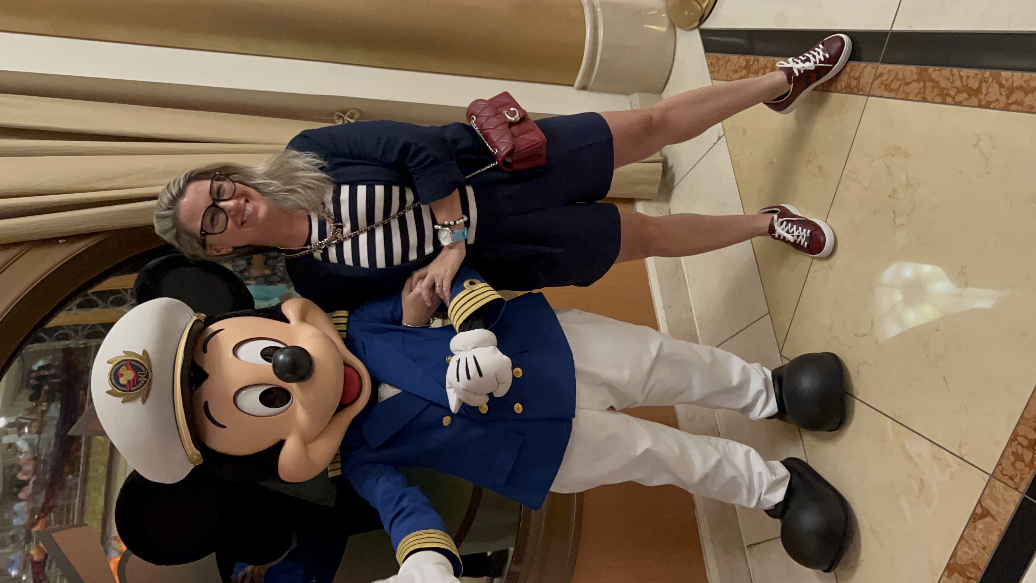 personagens navio disney magic