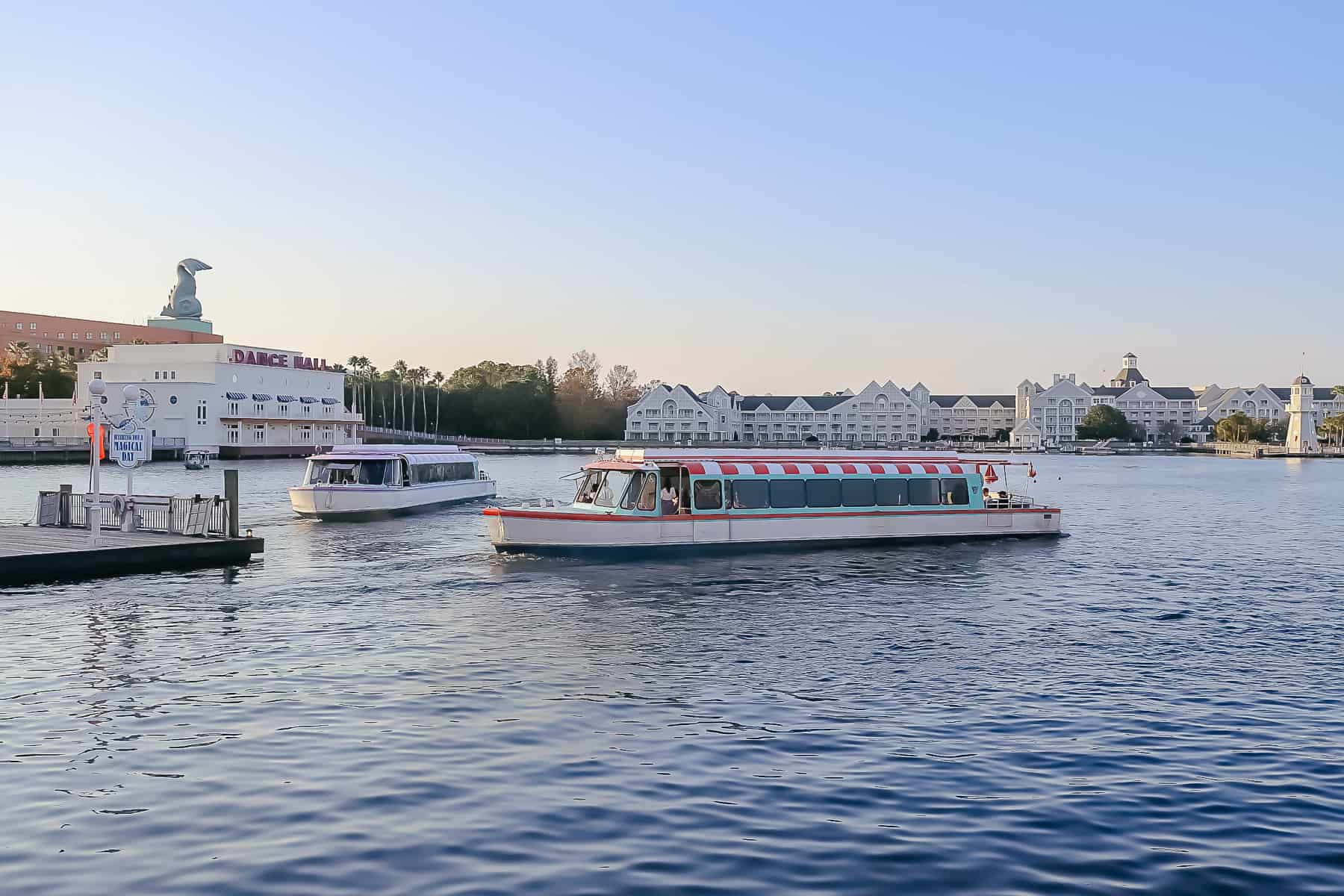 barcos gratuitos disney