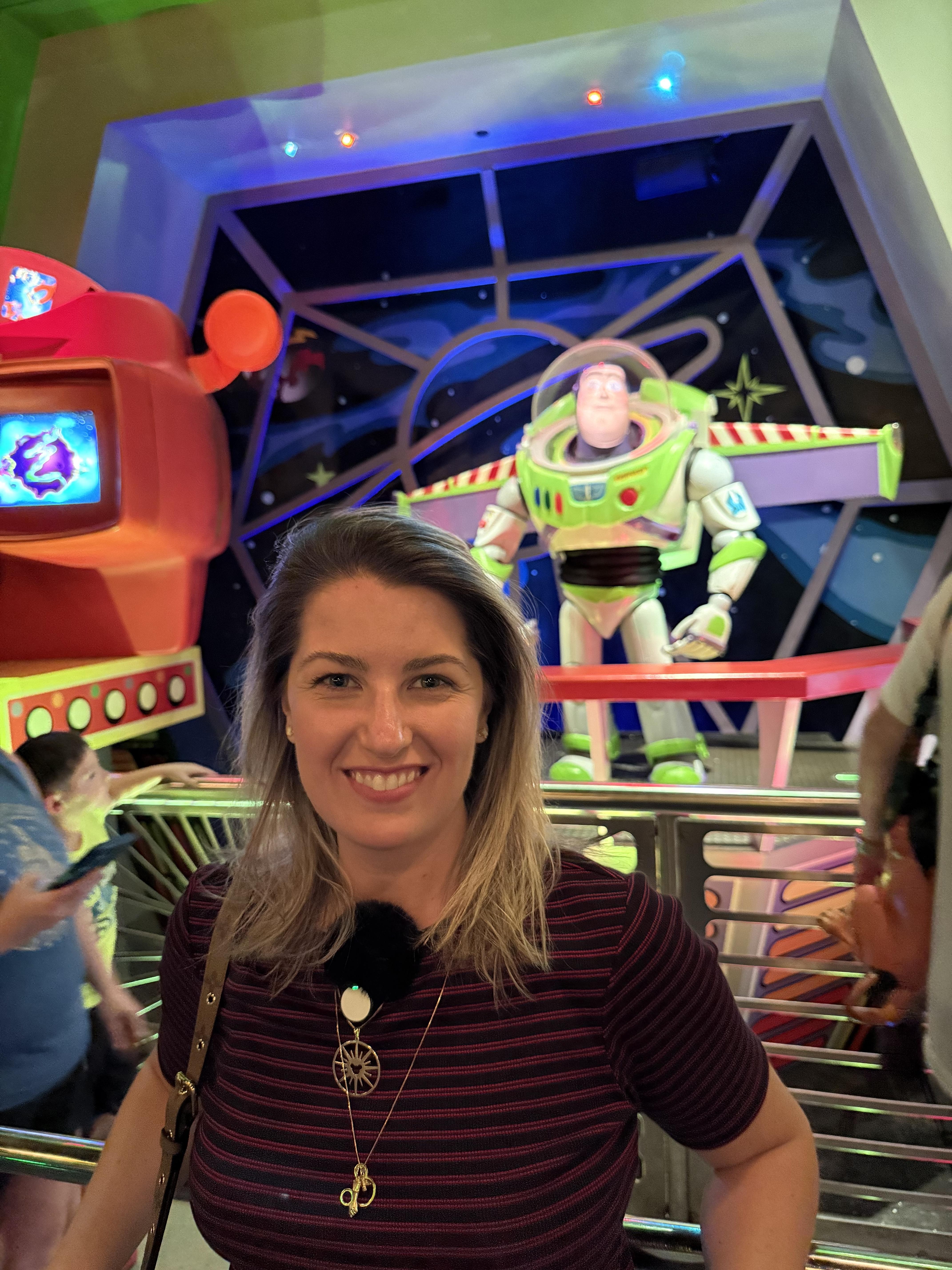 buzz lightyear magic kingdom