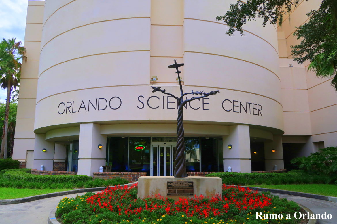 Como é o Orlando Science Center