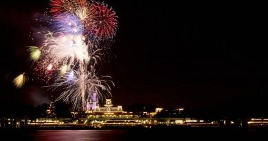 fireworks cruises disney