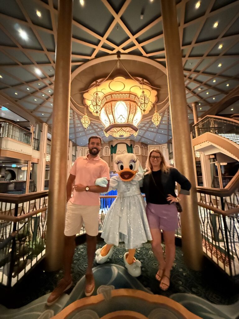 personagens disney cruise