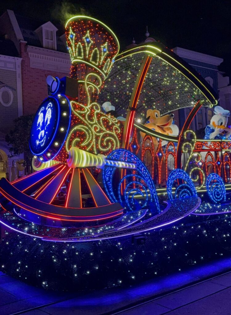 parada notuna magic kingdom