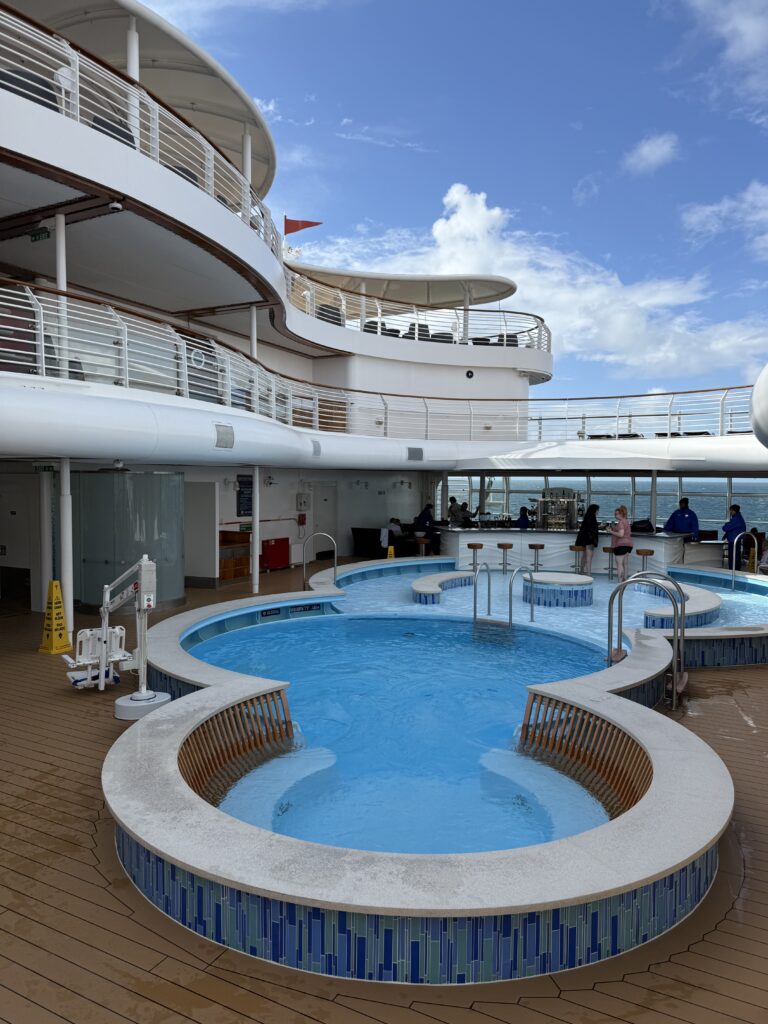 piscina adulto disney fantasy
