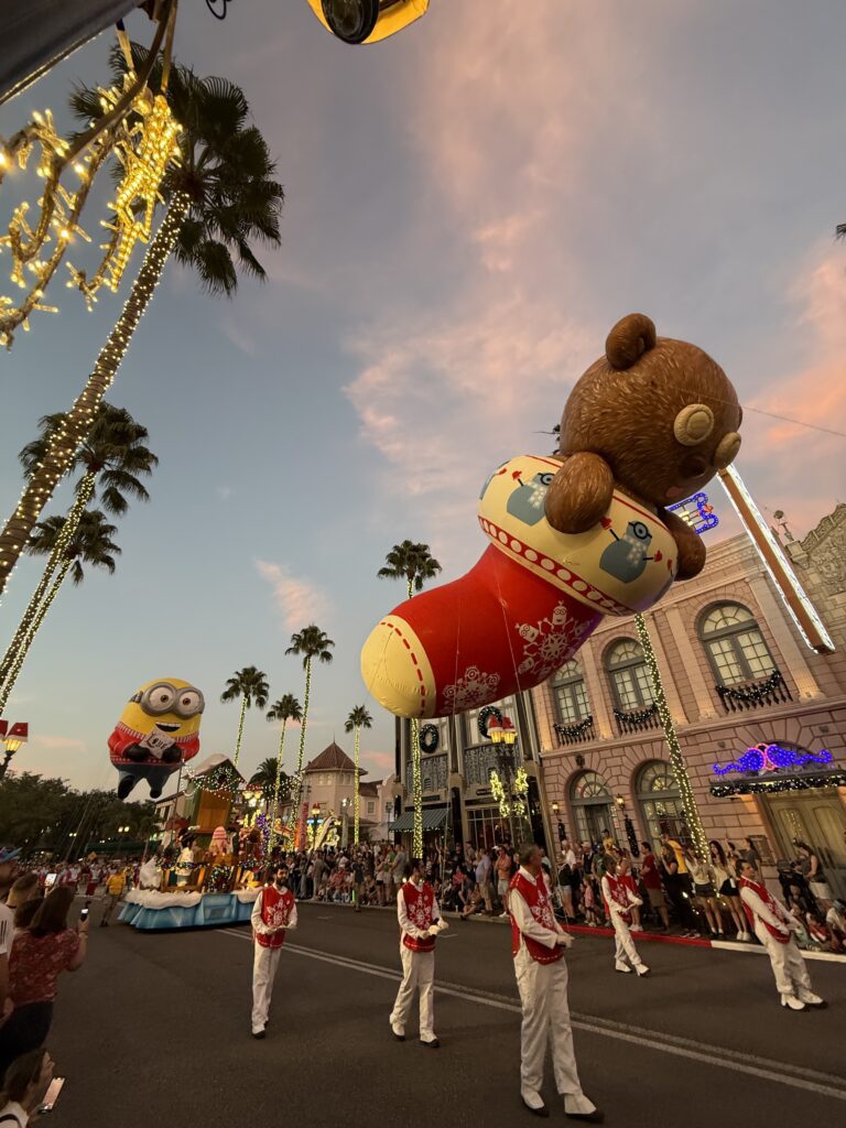 macys parade universal studios